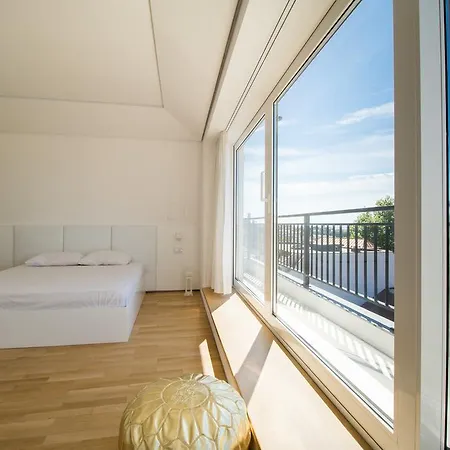 Guest Top Lux Center Kpv