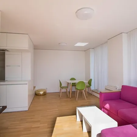 Guest Top Lux Center Kpv Apartment *